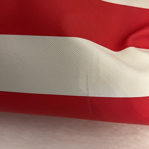 Sigal Red and White Stripe Purse - Stylish Shoulder Bag with Gold Accents NWOT - Picture 6 of 14
